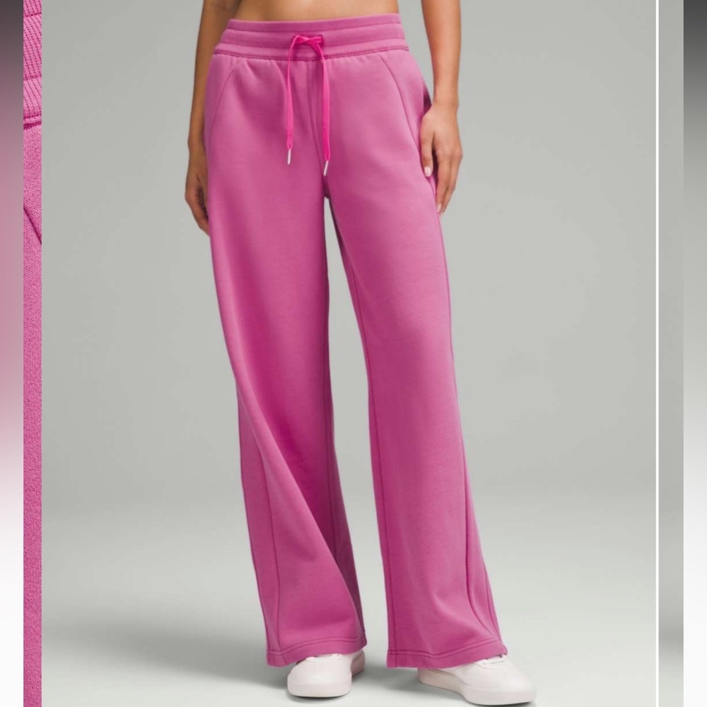💗 Lululemon Scuba Mid-Rise Wide-Leg Pant *Regular 💗